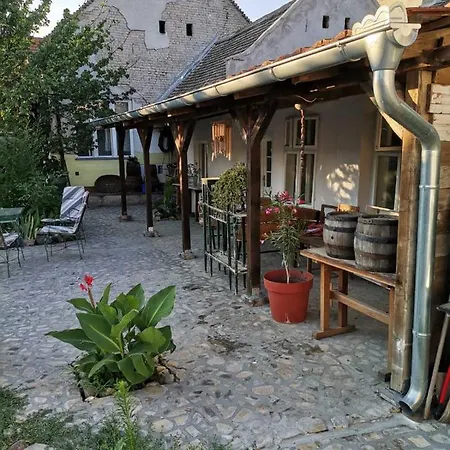 Somborski Salas - Strogi Centar Apartment *