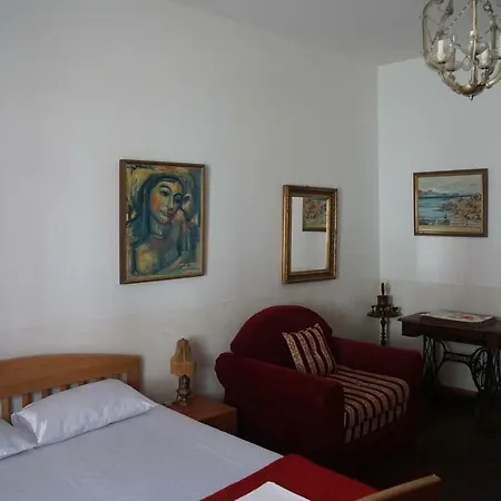 Somborski Salas - Strogi Centar