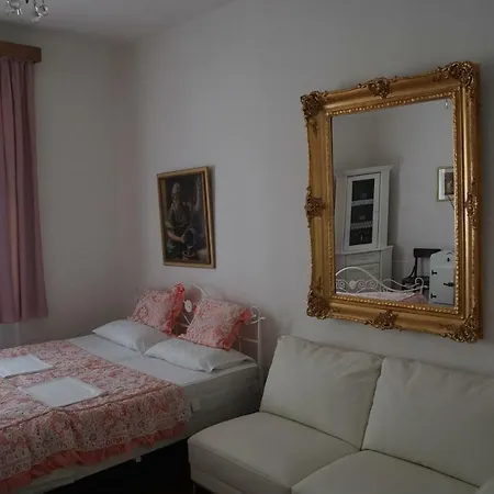 Somborski Salas - Strogi Centar * Sombor