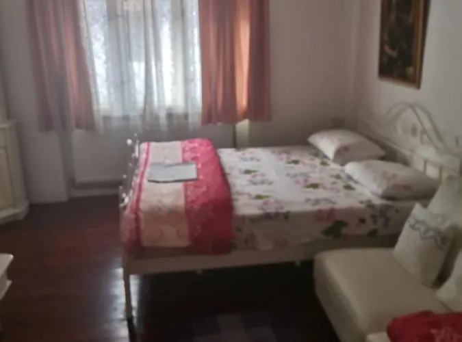 Somborski Salas - Strogi Centar Lejlighed