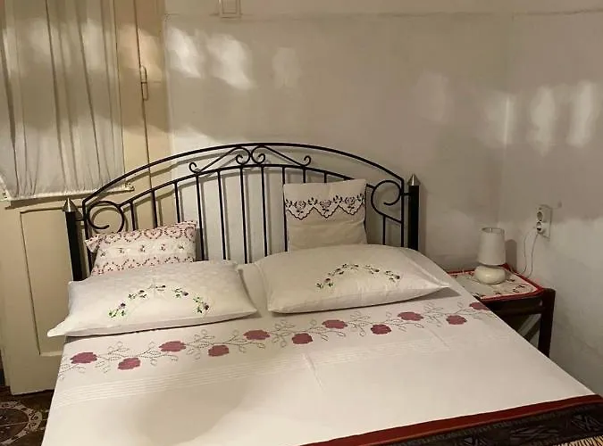 Somborski Salas - Strogi Centar Lejlighed Sombor