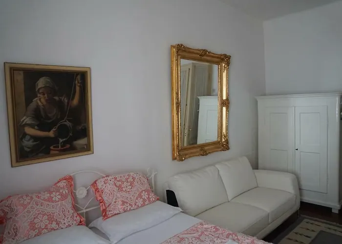 Somborski Salas - Strogi Centar Lejlighed Sombor