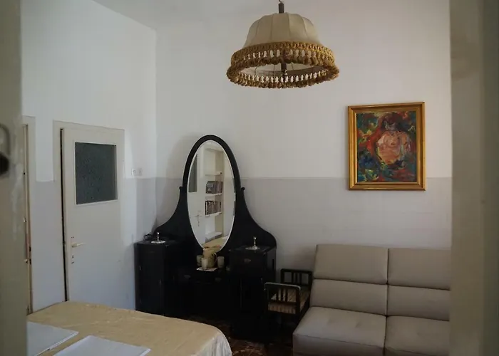 Somborski Salas - Strogi Centar Lejlighed Sombor