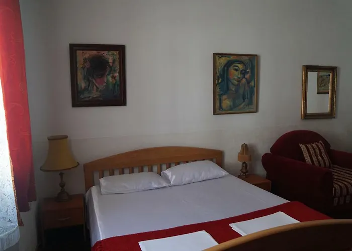 Somborski Salas - Strogi Centar Lejlighed *