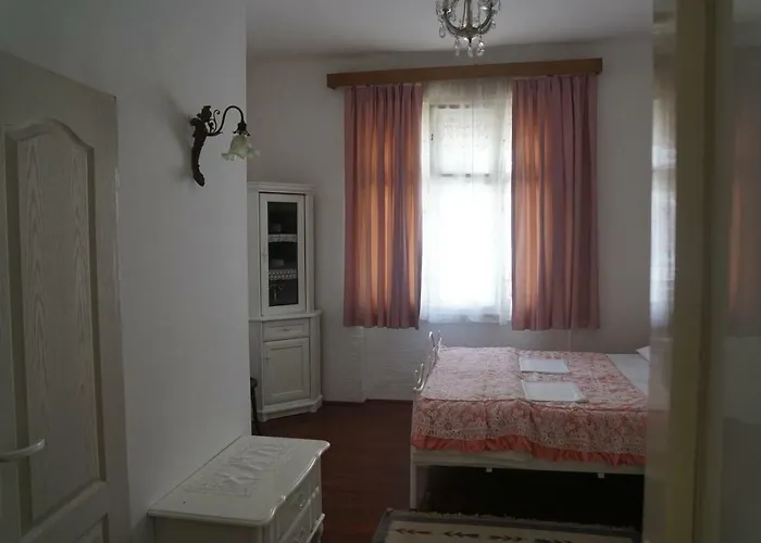 Somborski Salas - Strogi Centar * Sombor